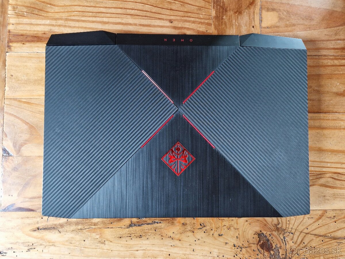 HP OMEN 15-ce013nc i7-7700HQ, NVIDIA GTX 1060/6 GB - 2