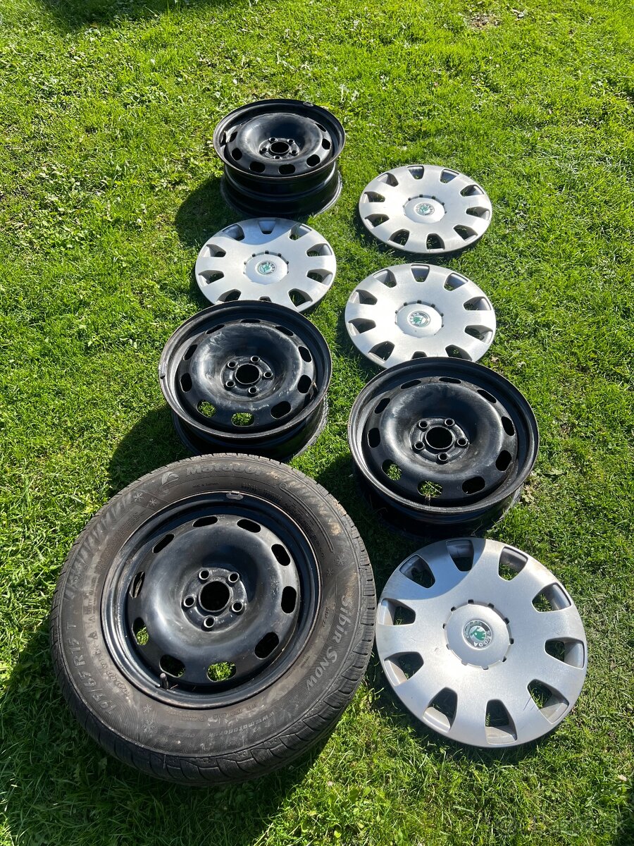 Plechové disky puklice - 2