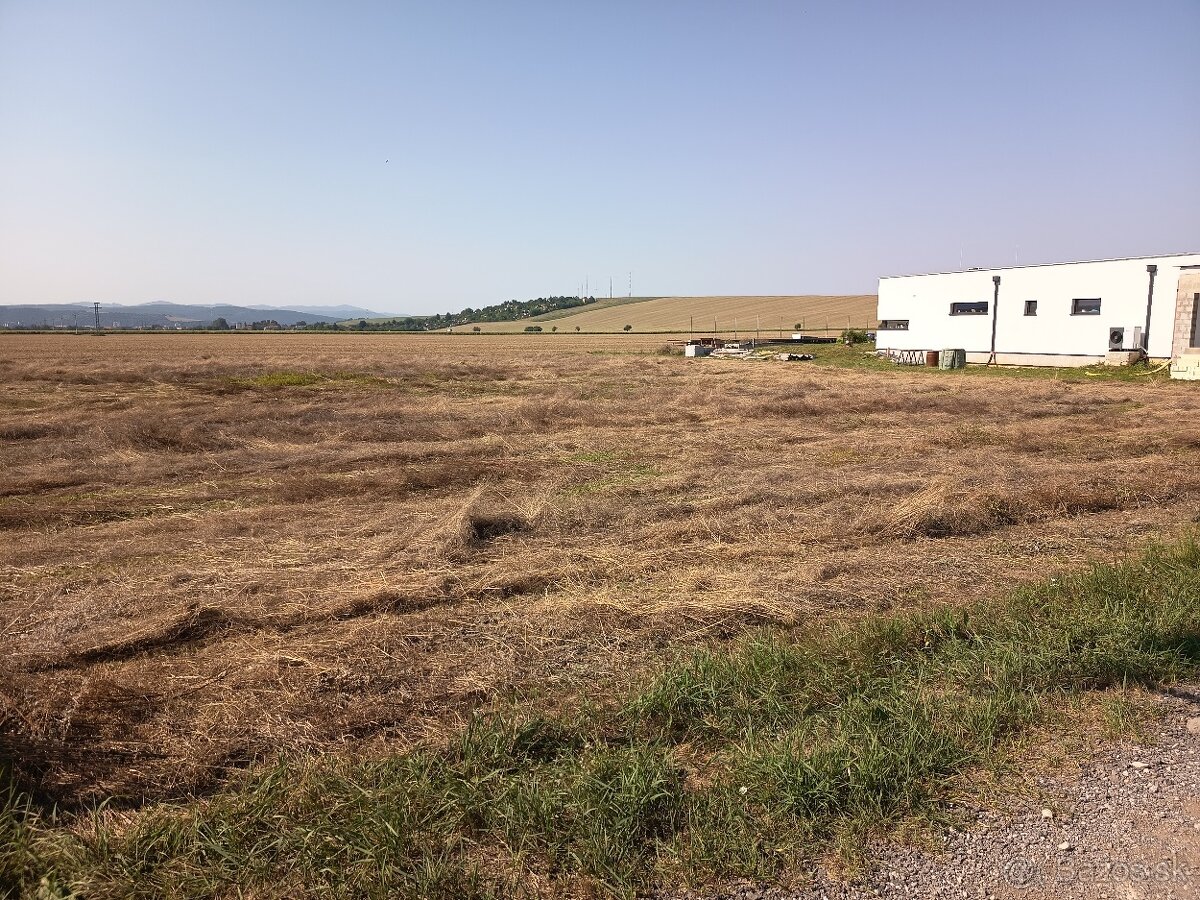 Predám pozemok 3472m na výstavbu vSkačanoch - 2