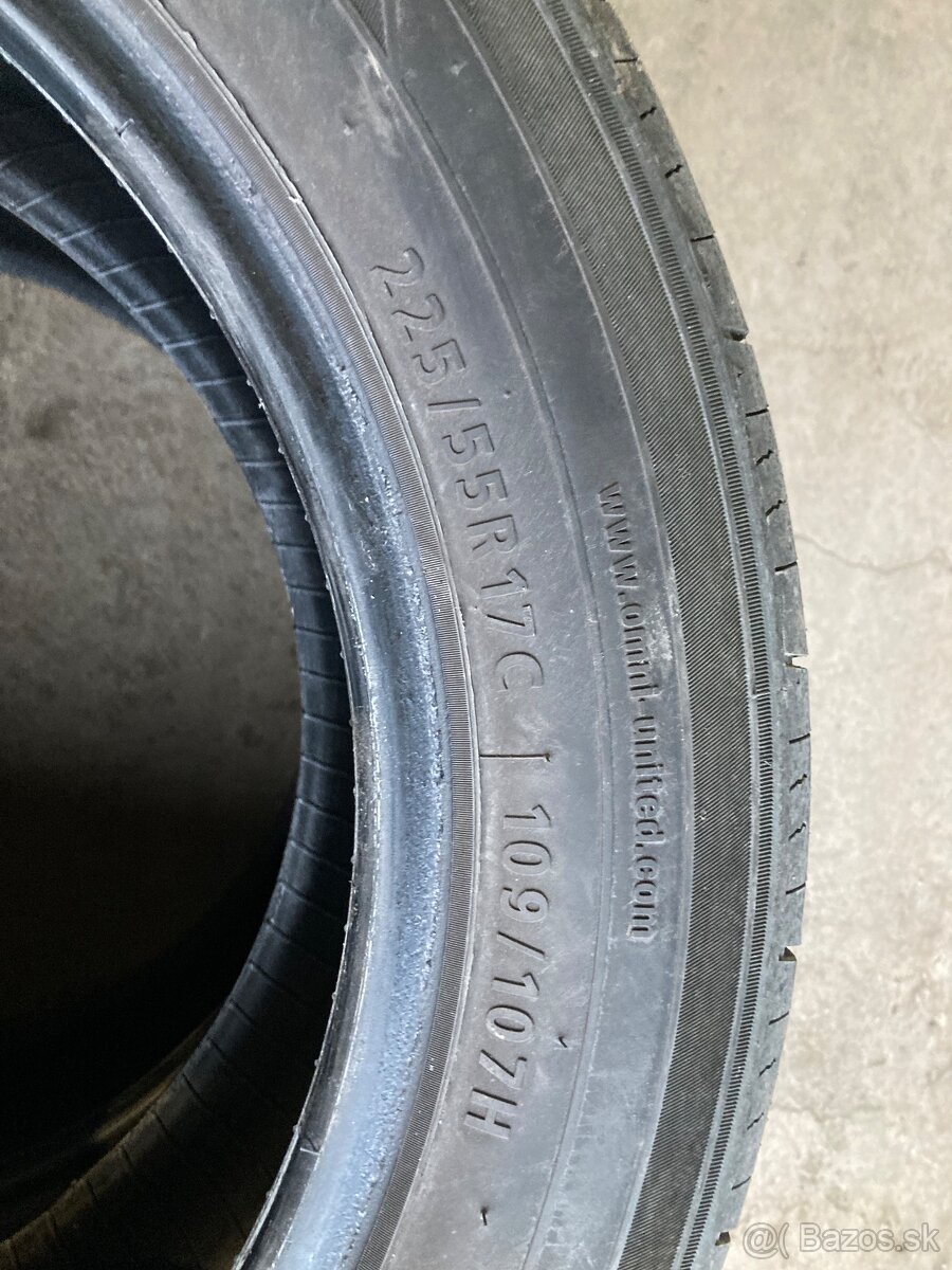 Celoročne pneumatiky 225/55r17C - 2