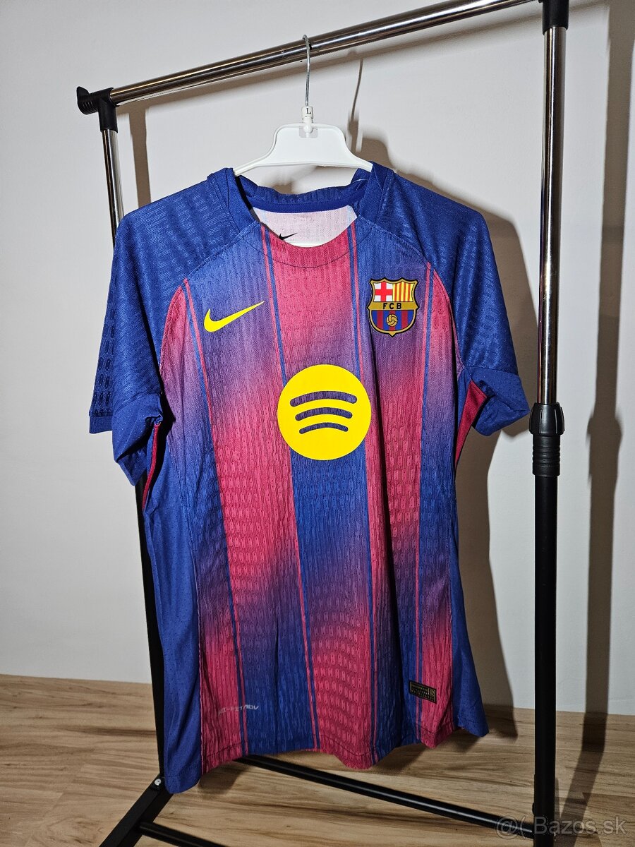 Yamal #10 - HOME (Player version) BARCELONA (L) - 2