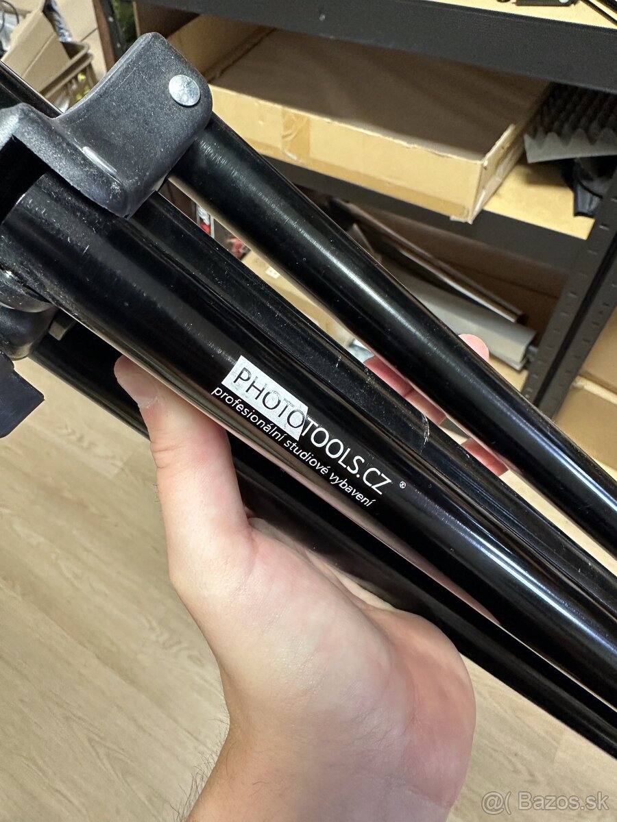 Jinbei DPX 600 štúdiový blesk + statív, reflektor, voštiny.. - 2