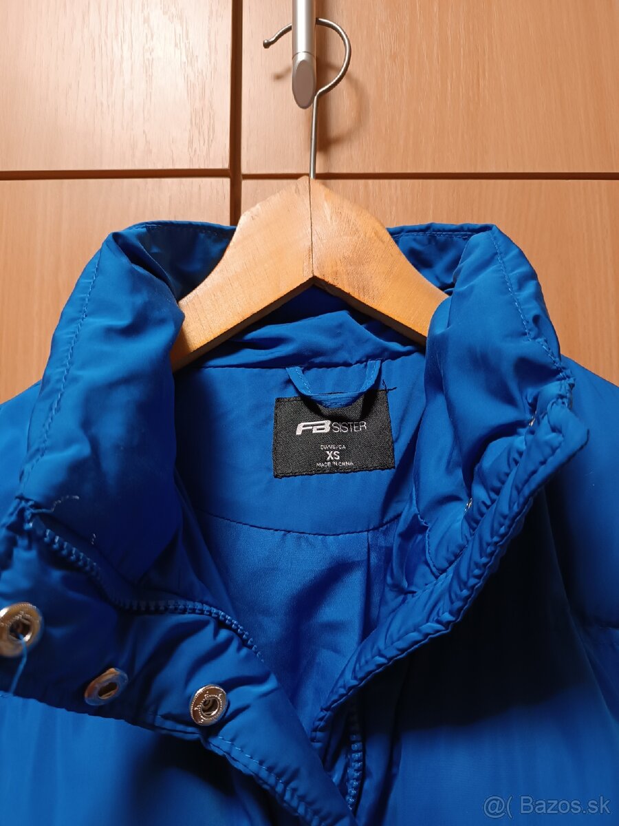 Cropnutá bunda FB SISTER - 2