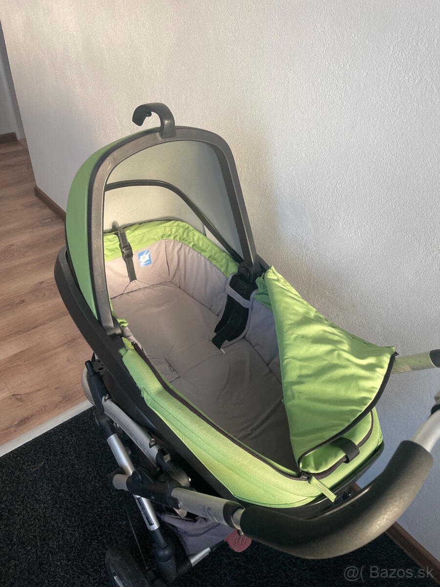 Predám hlboký kočík - 2