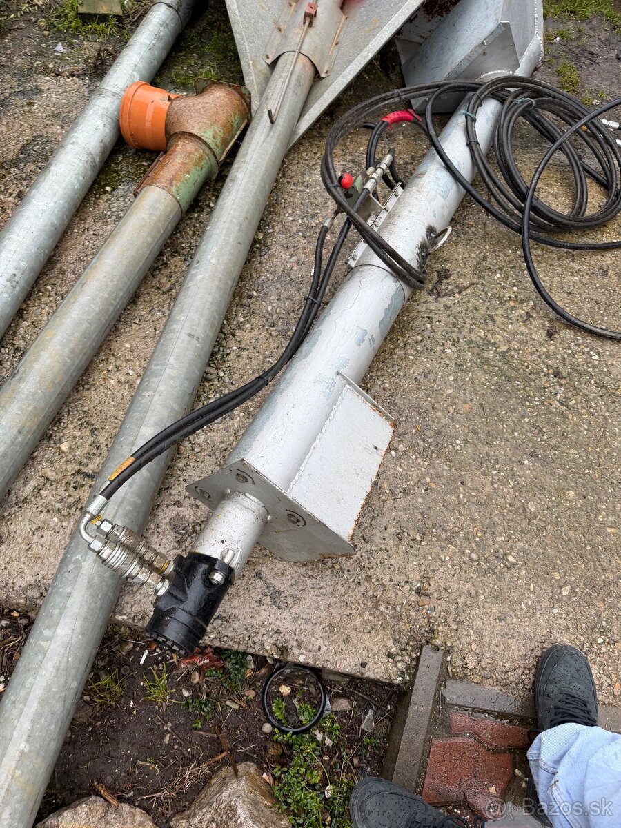 Šnekový dopravník 2 - 2