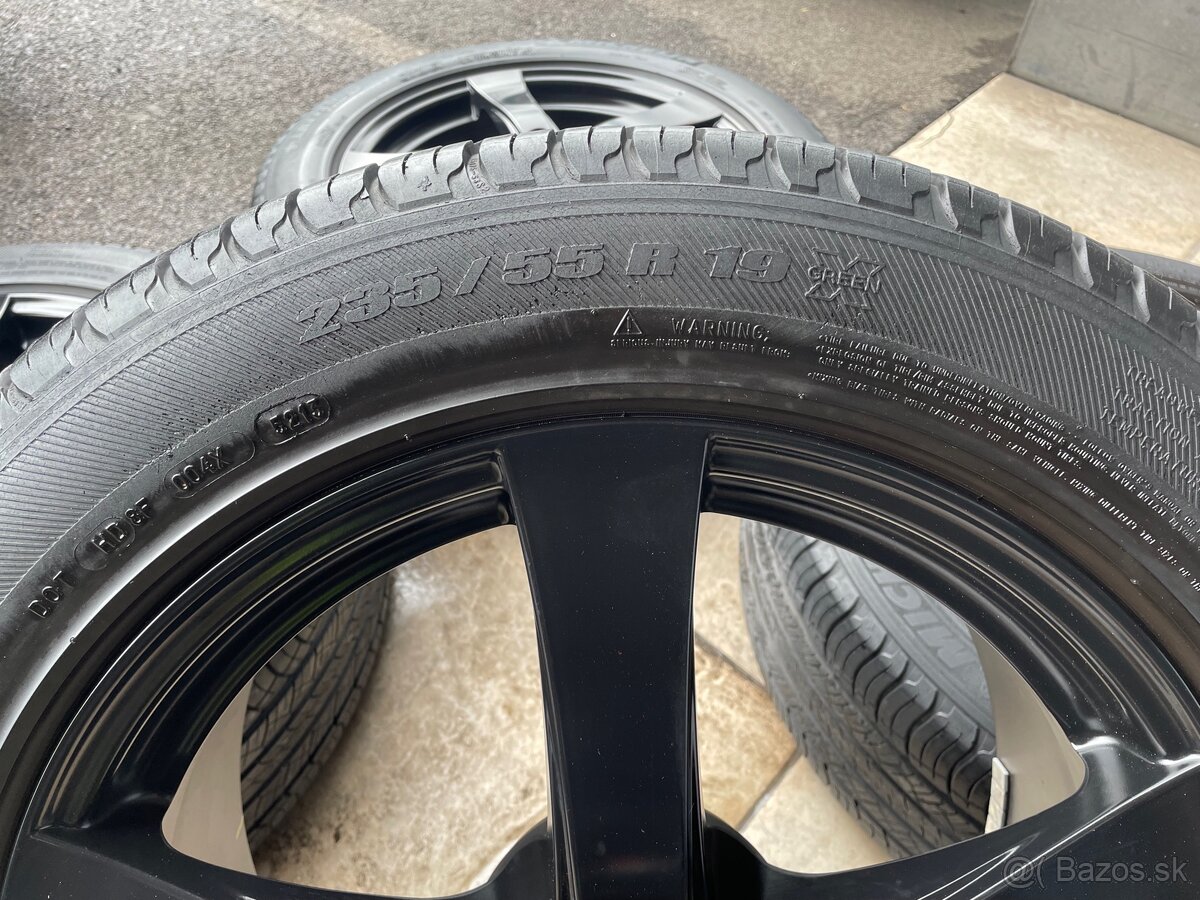 Kolesa 235/55 R19 roztec 5x112 - 2