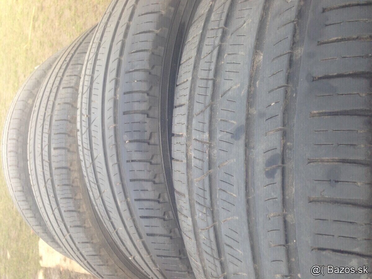 Predám letné Pneu 235/60r18 5mm - 2