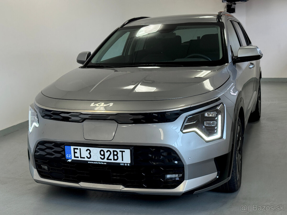 Kia e-Niro Baterie 64,8kWh Motor 150KW Style AT 5d rv11/2023 - 2