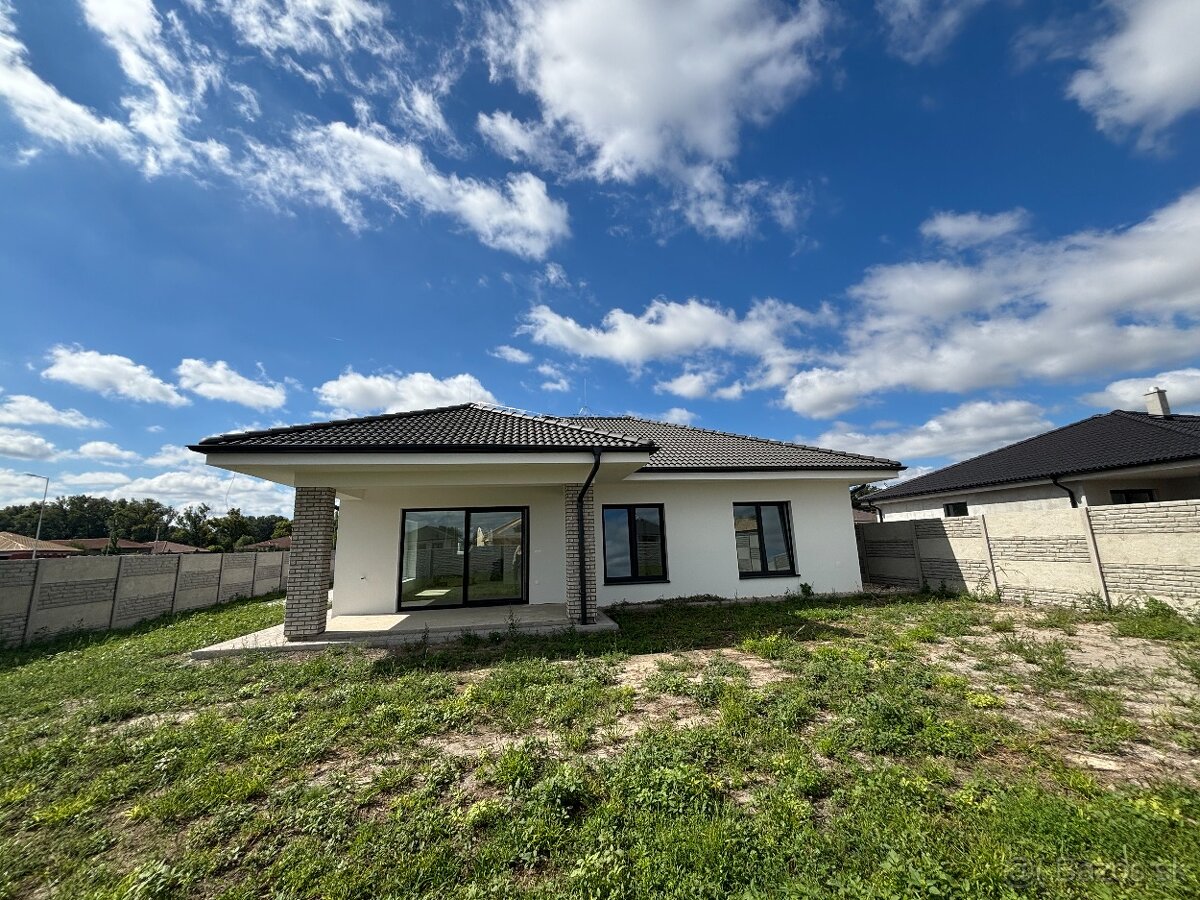 Novostavba rodinného domu veľkým pozemkom obci Povoda - 2