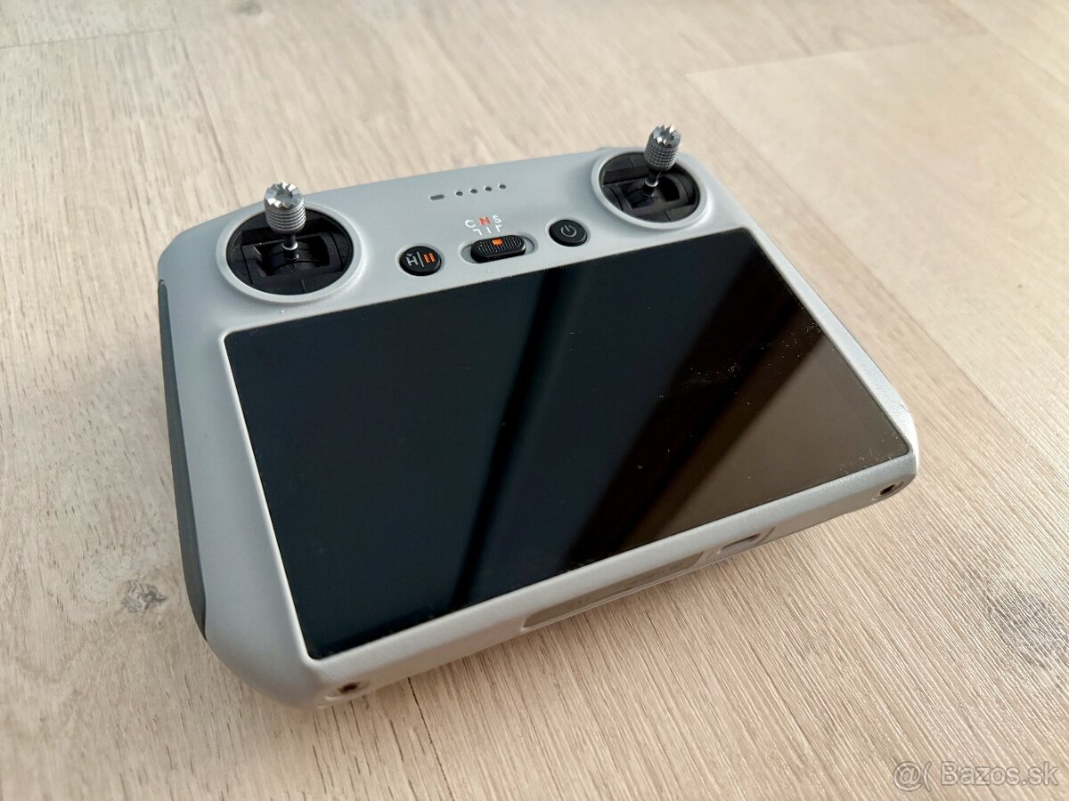 PREDAM/ VYMENIM DJI RC OVLADAČ - 2