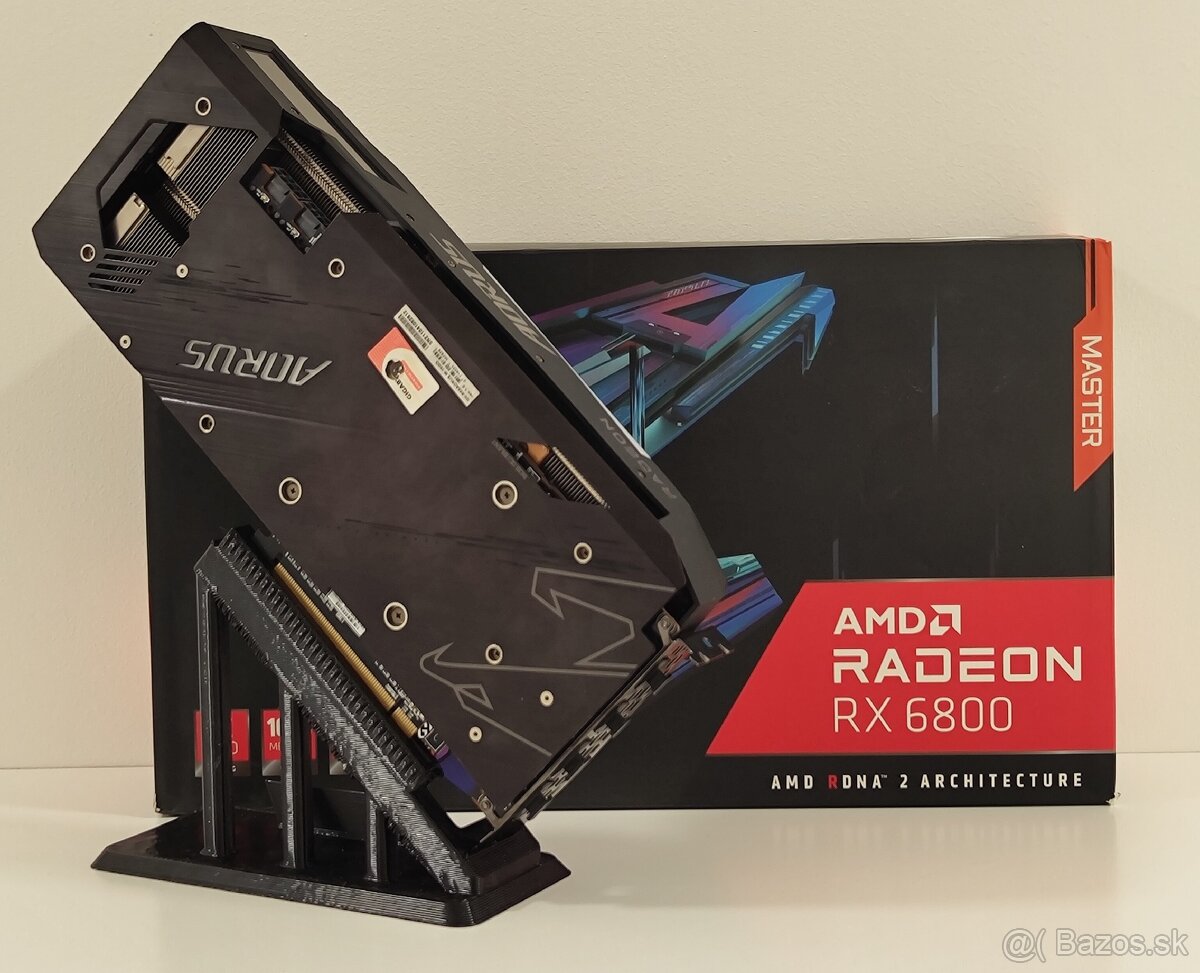 Gigabyte Aorus AMD RADEON RX 6800 Master 16GB - 2