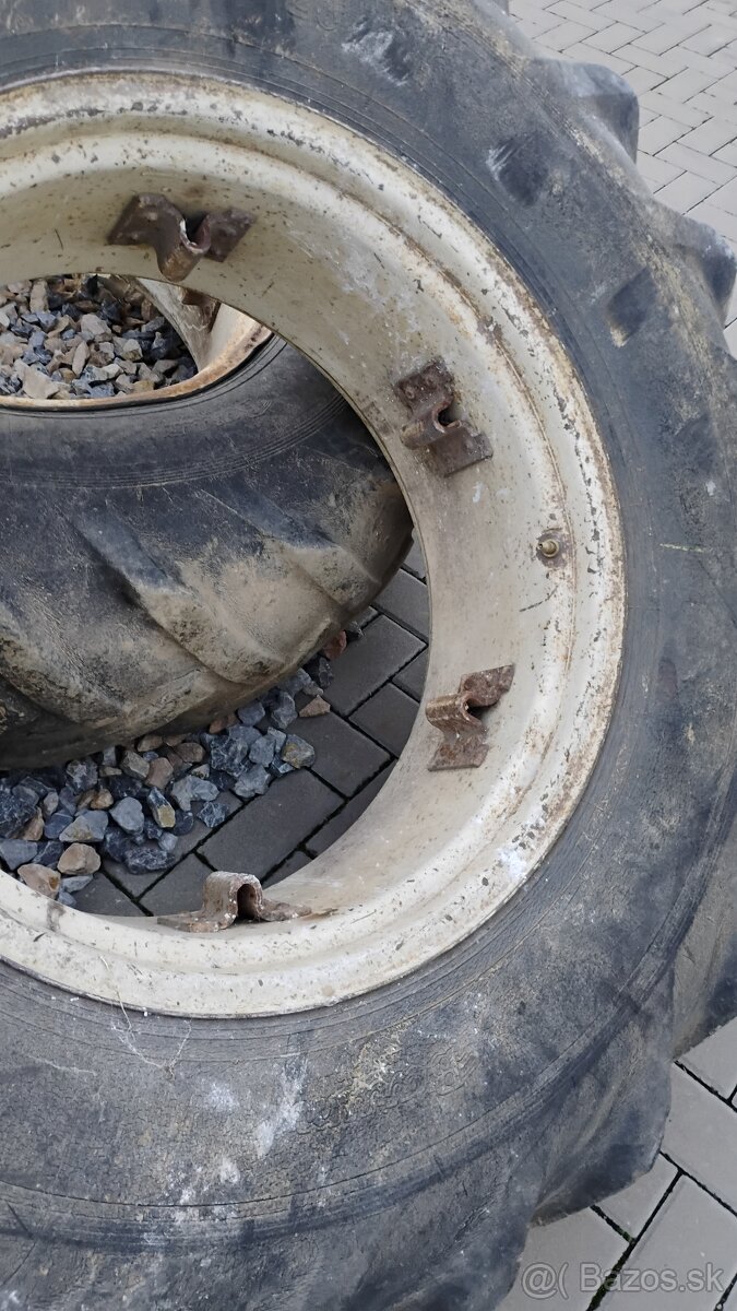 Zadne kolesa zetor 16,9/14-28 - 2