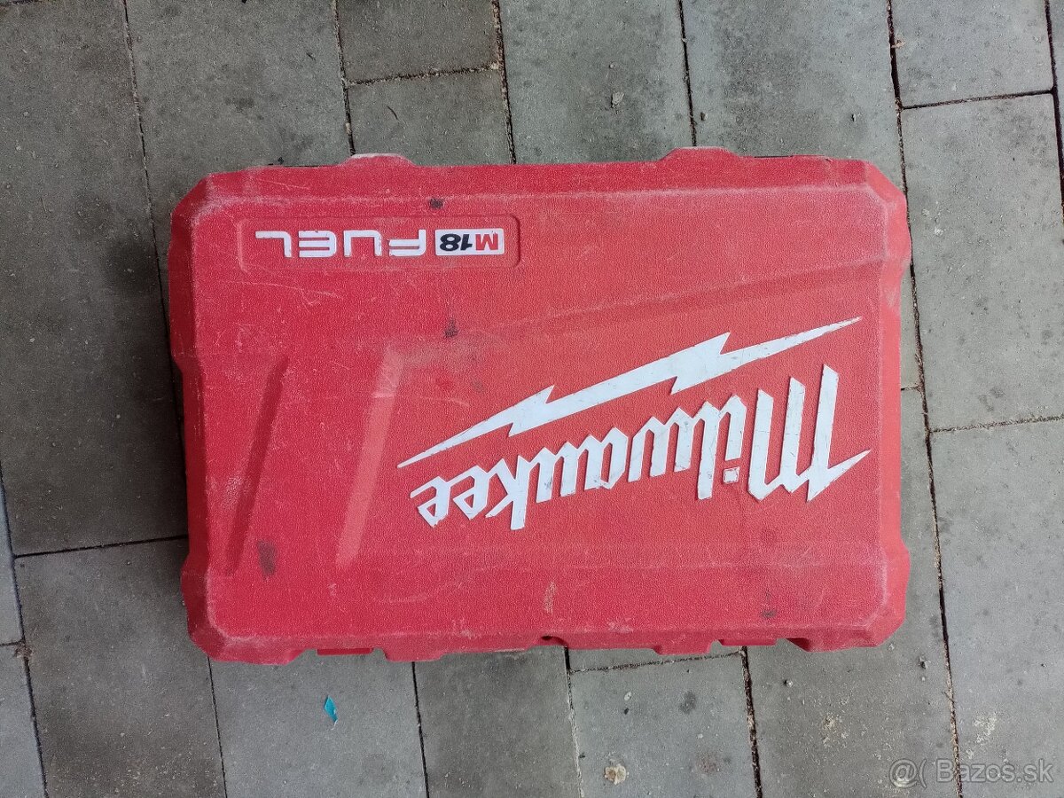 Predám kufor Milwaukee - 2