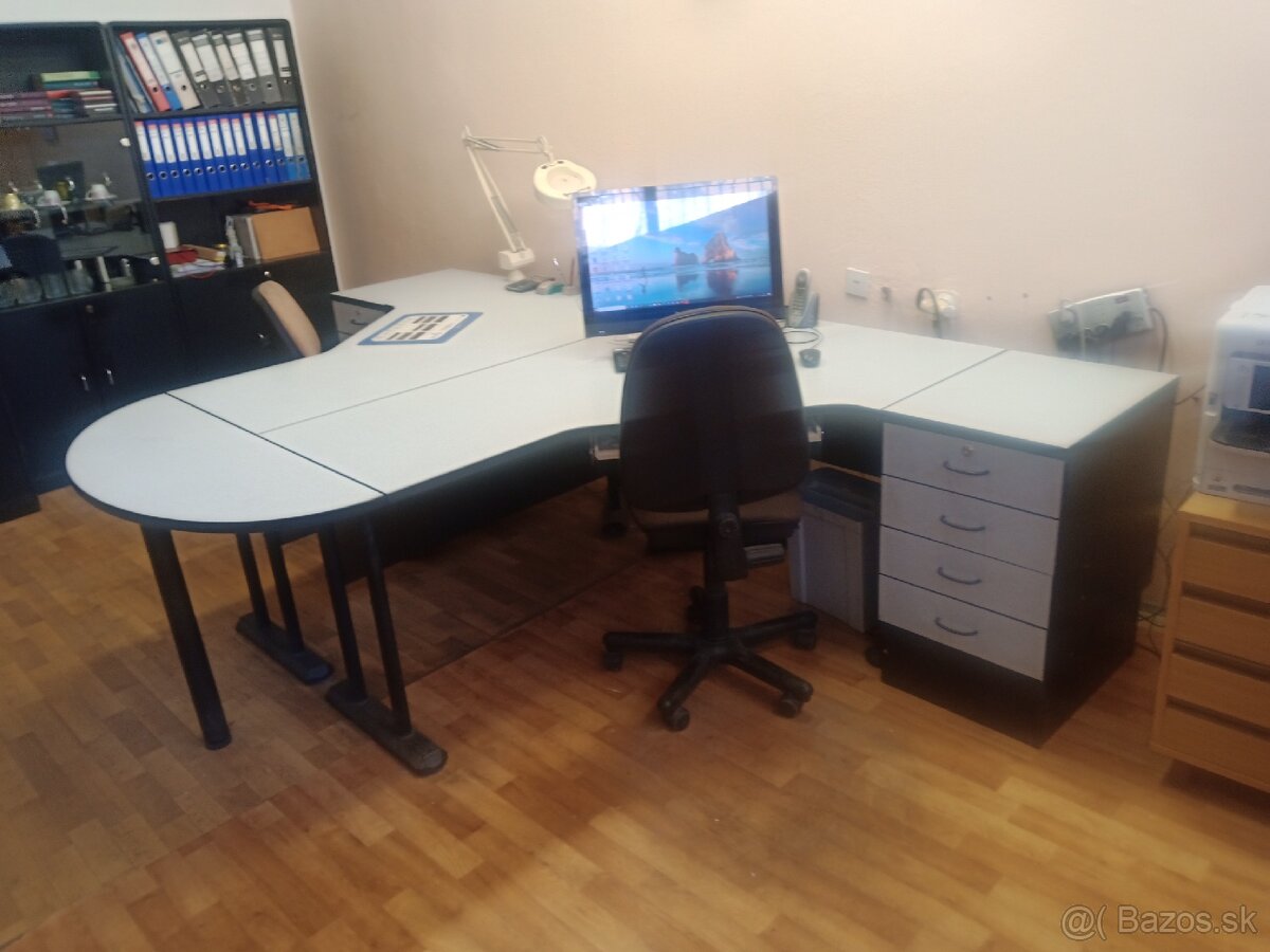 Kancelárska zostava - 2