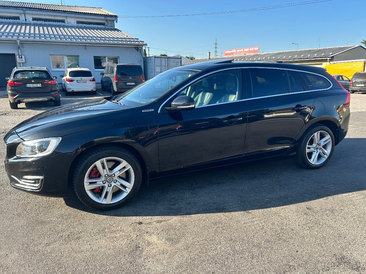 Volvo V60 D6 - 2