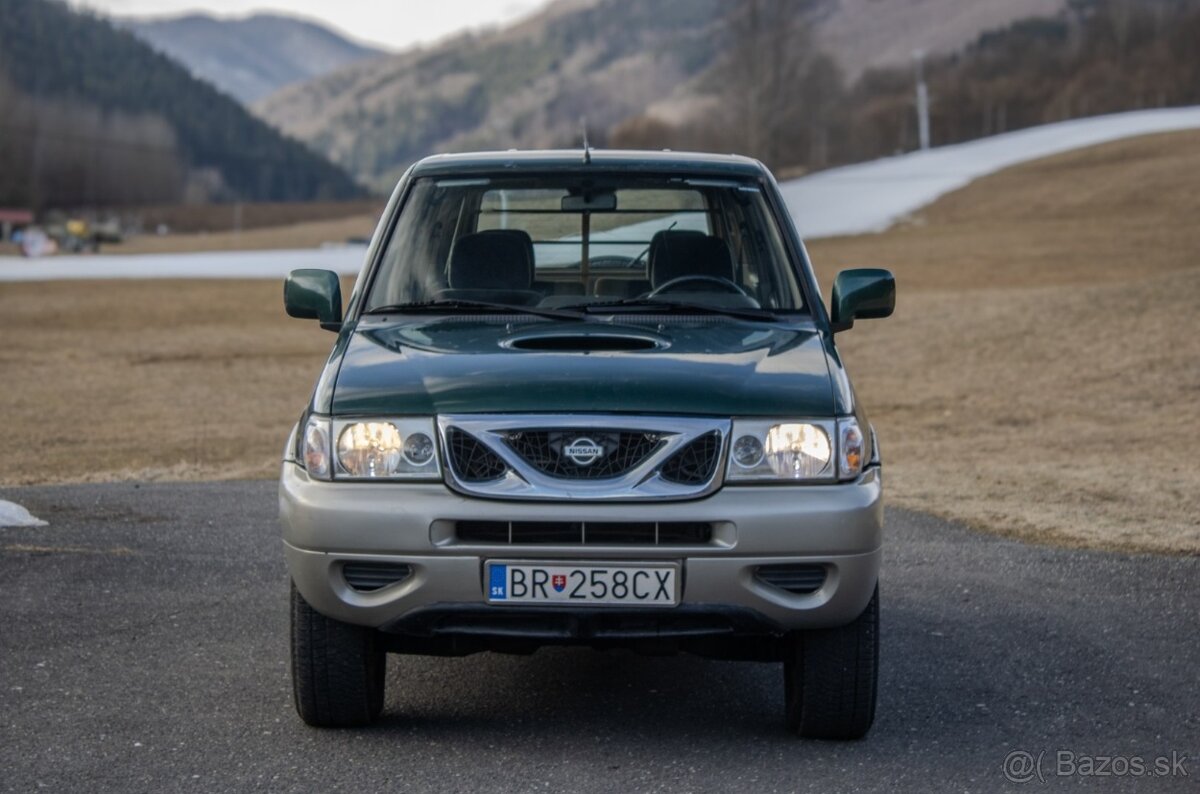 Nissan Terrano II 2.7 tdi - 2