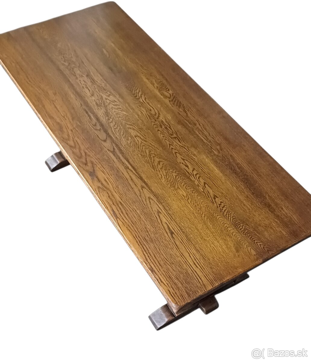 Staroẓ̌itny konferenč̣ný stolík - 2