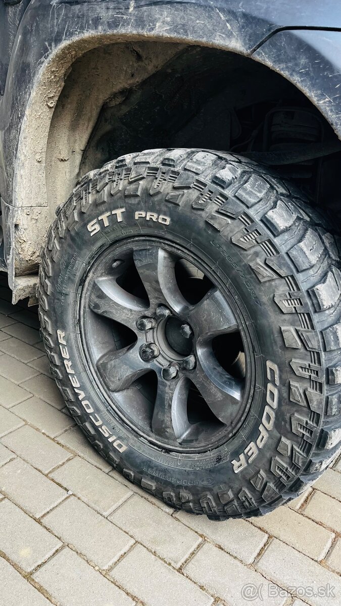 Discoverer stt pro 265/70 r17 - 2