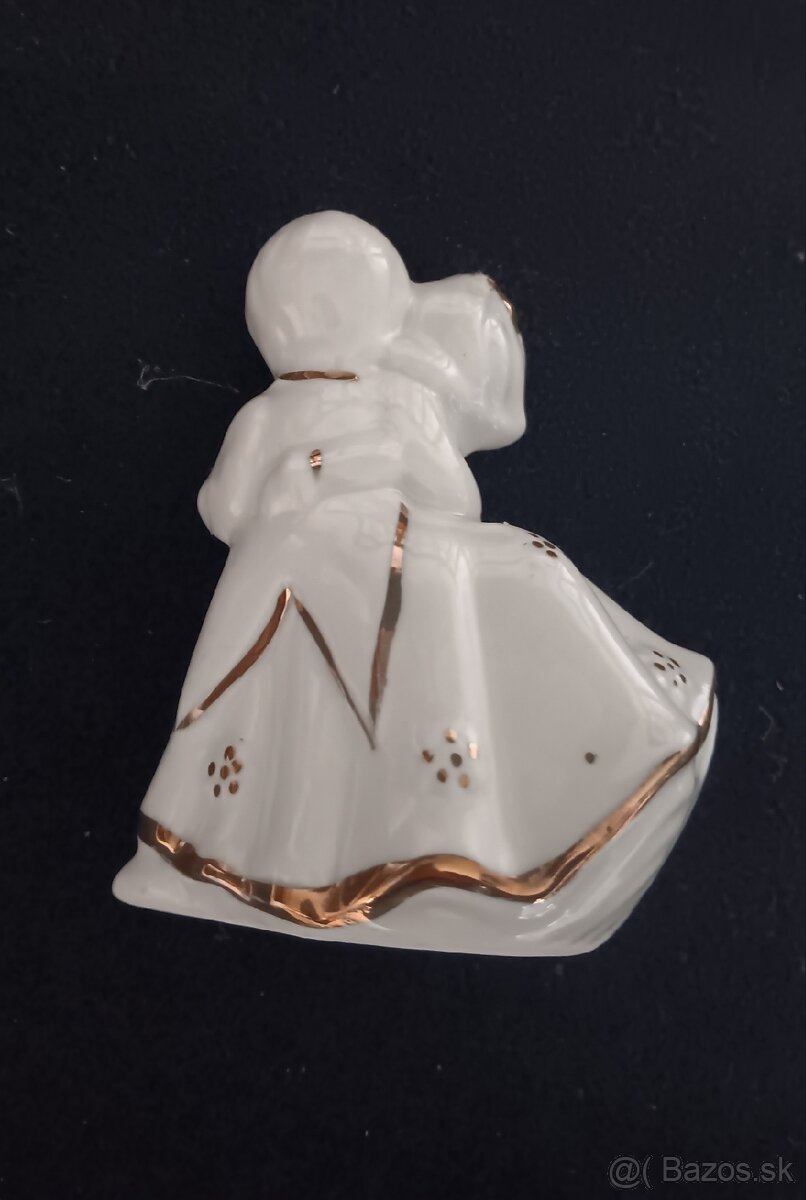 porcelánová soška páru - 2