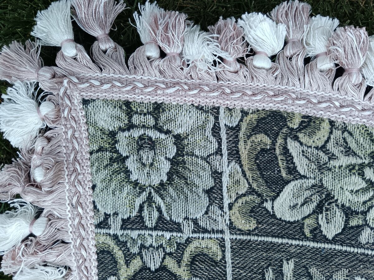 Predám retro obrus - 2