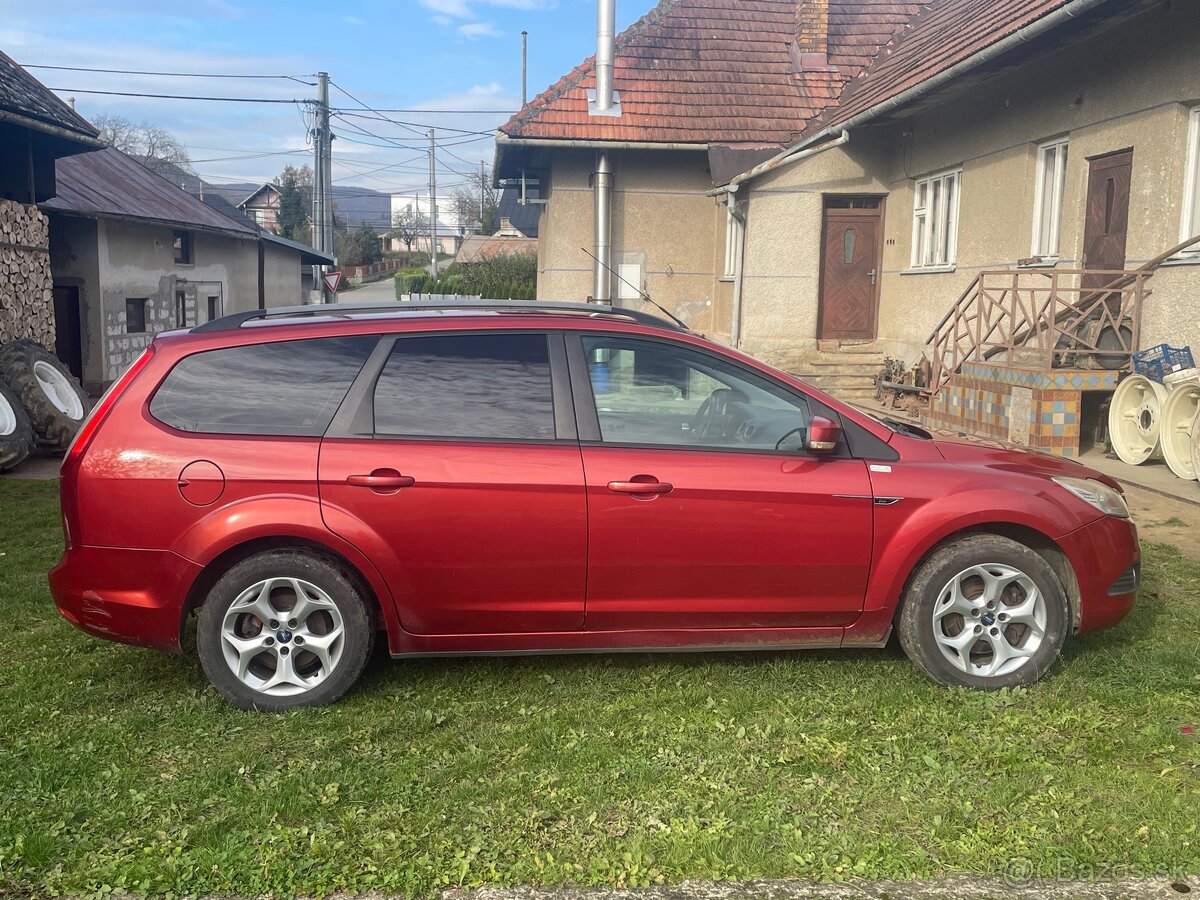 Predám Ford Focus 1.8 TDi Combi - 2