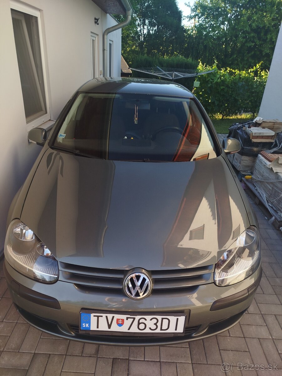 Golf 5 - 2
