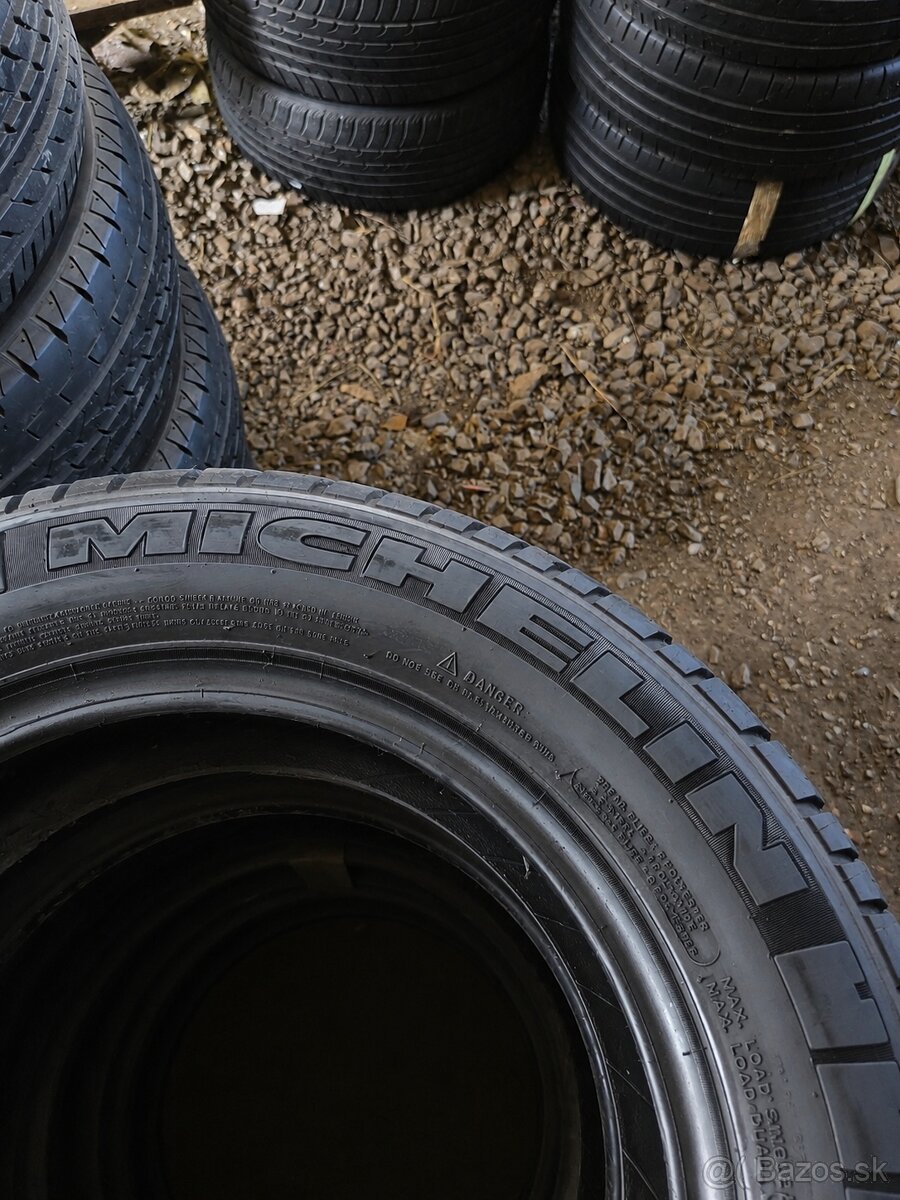 Michelin Agilis 51 215/60 R16C - 2