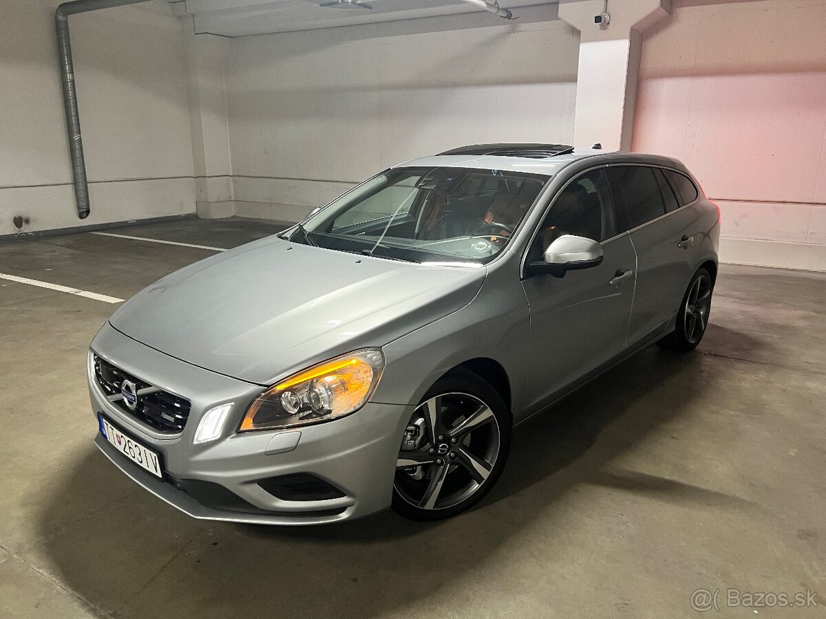 Volvo V60 D5 AWD - 2