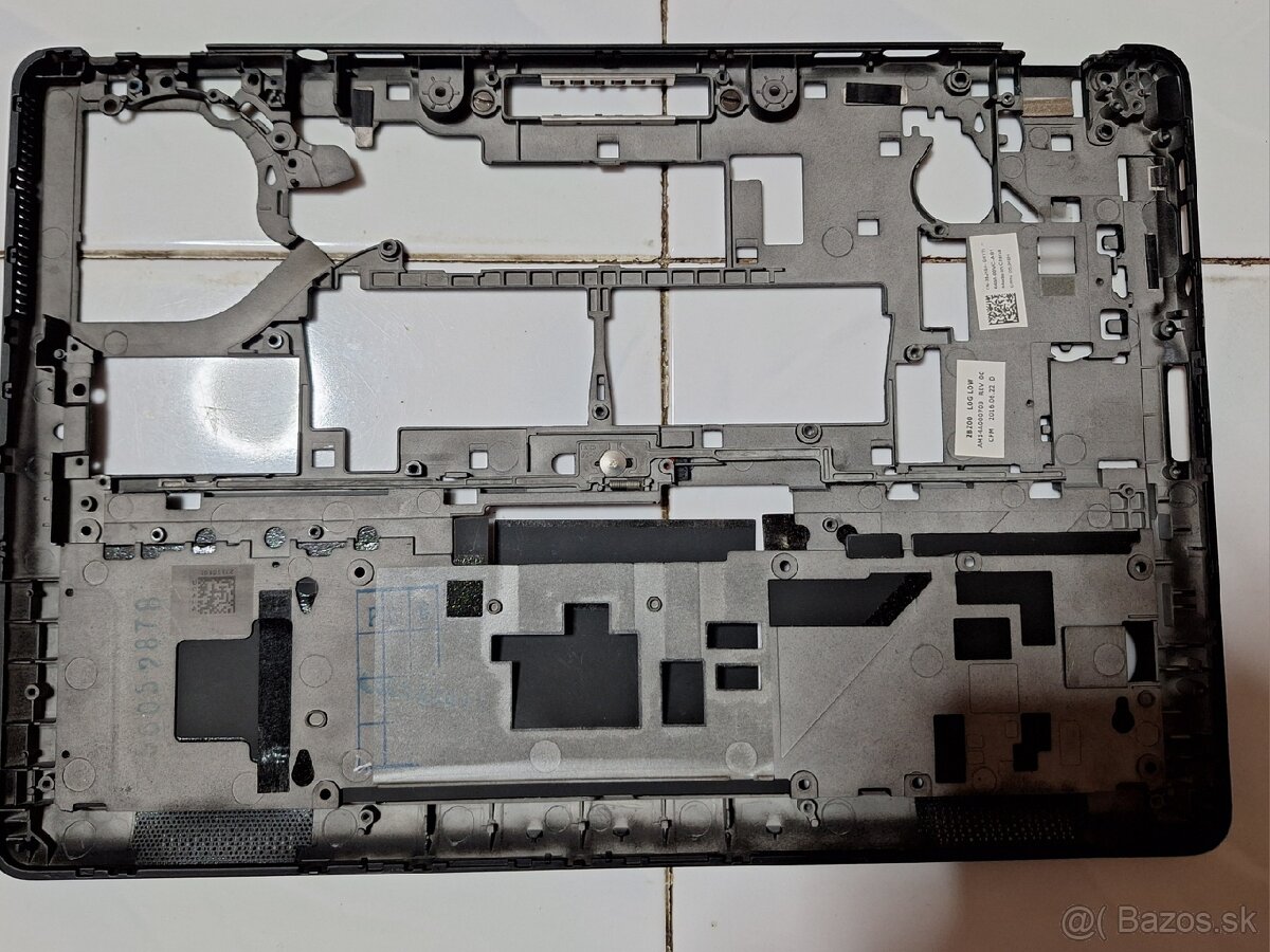 Dell latitude e7250 dolny kryt. - 2