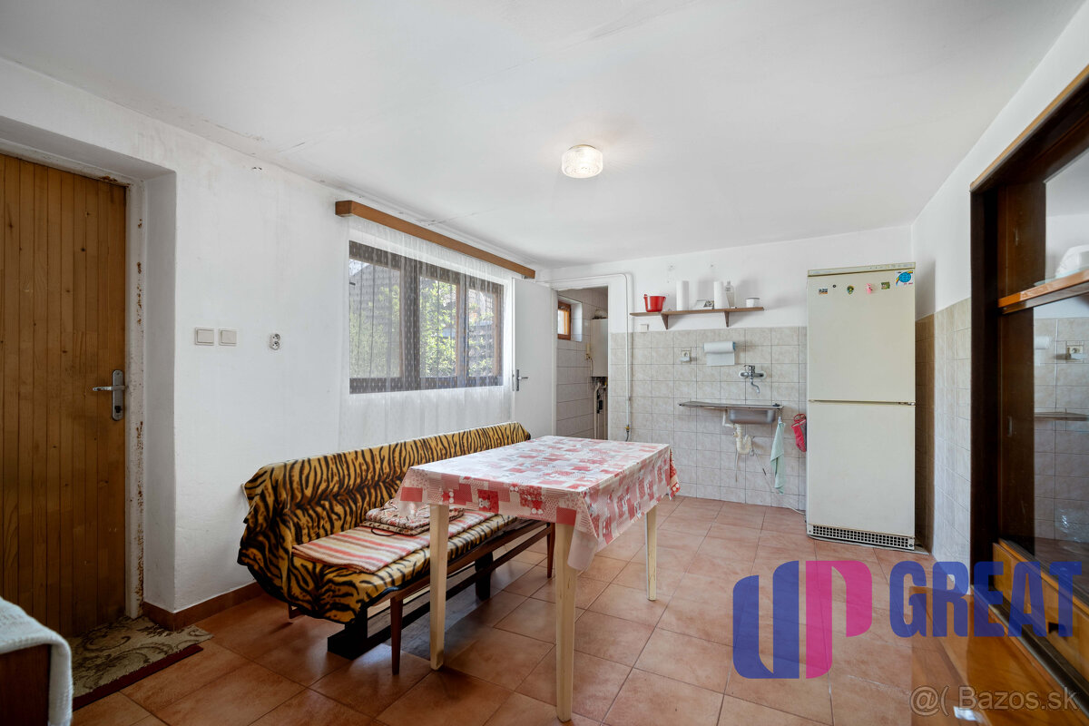 NA PREDAJ rodinný dom v tichej lokalite Hrašné-Hodulov vrch - 2