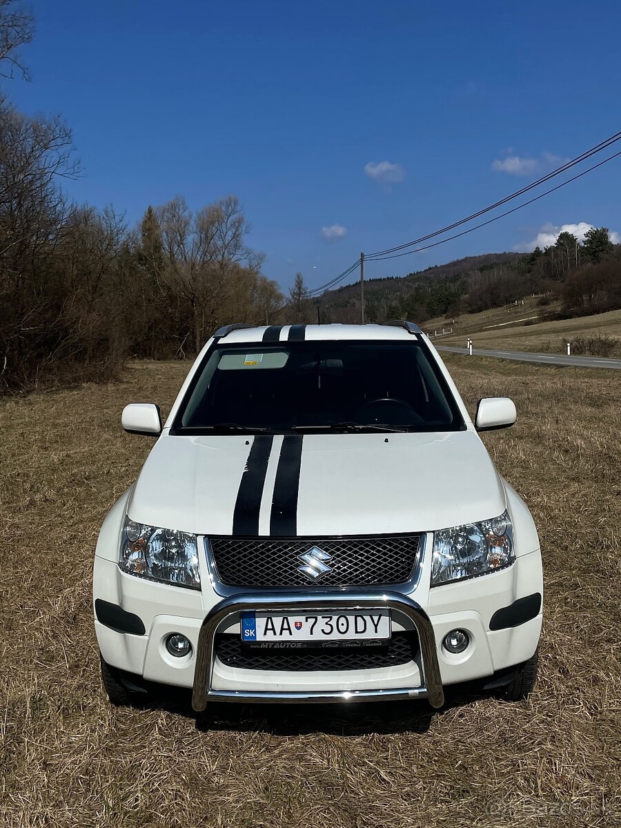 Suzuki Grand Vitara 1.6 16V Black & White Edition - 2