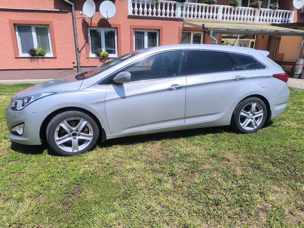 Hyundai i40 cw 1.7 CRDi - 2