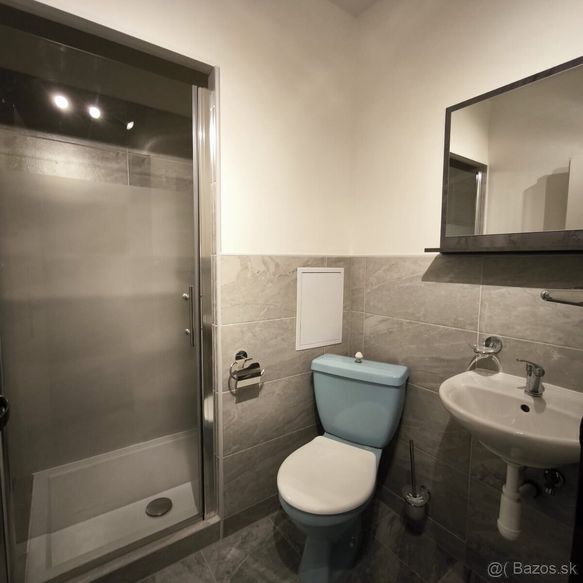 Prenájom zrekonštruovaný byt 2+kk s balkóny v Nitre - 2