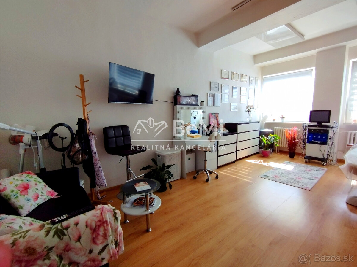 Kancelársky/prevádzkový priestor na prenájom-Lučenec - 2