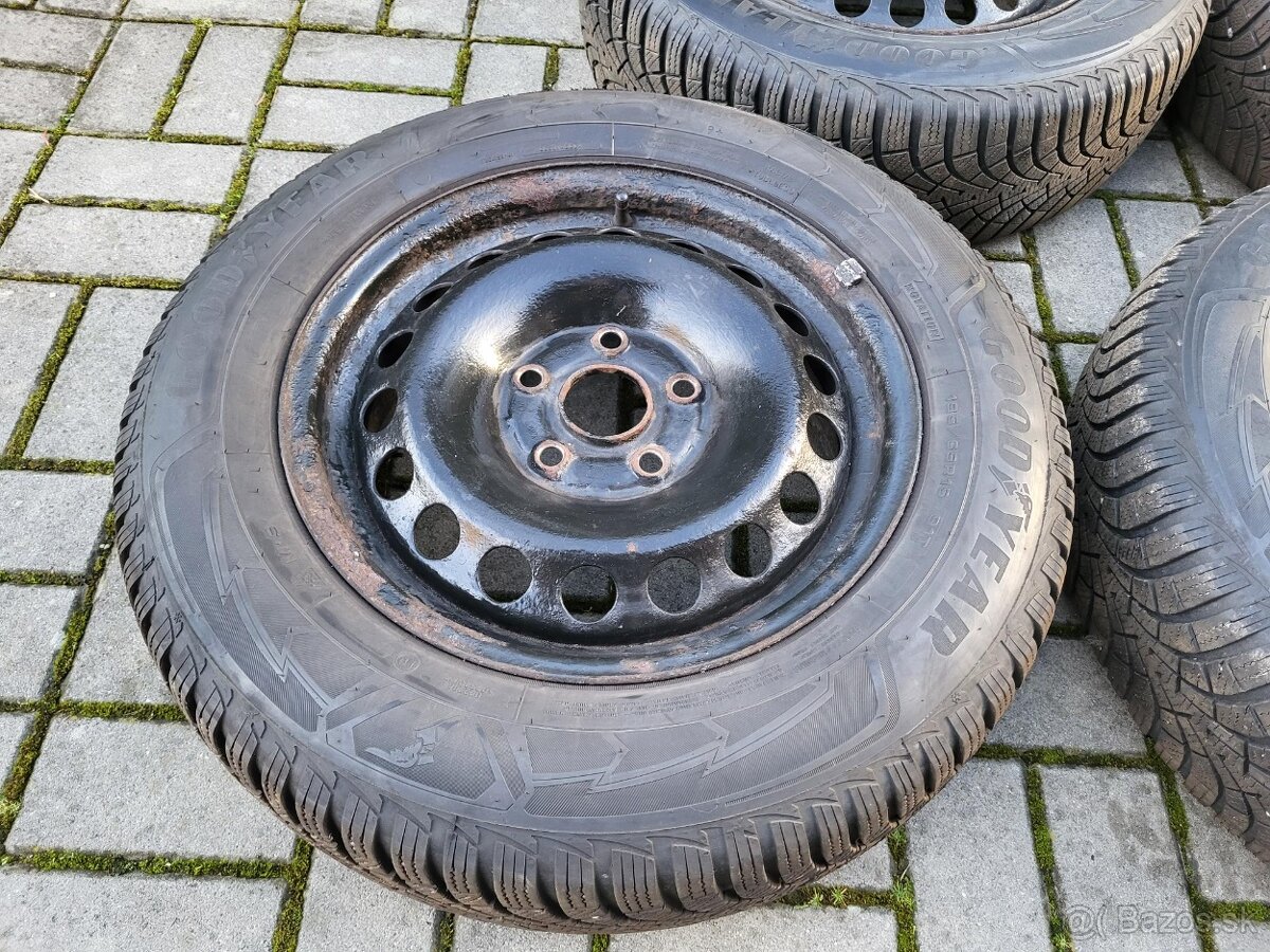 ZĽAVA - Zimná sada 5x112, R15 Golf 5 / Octavia II - 2