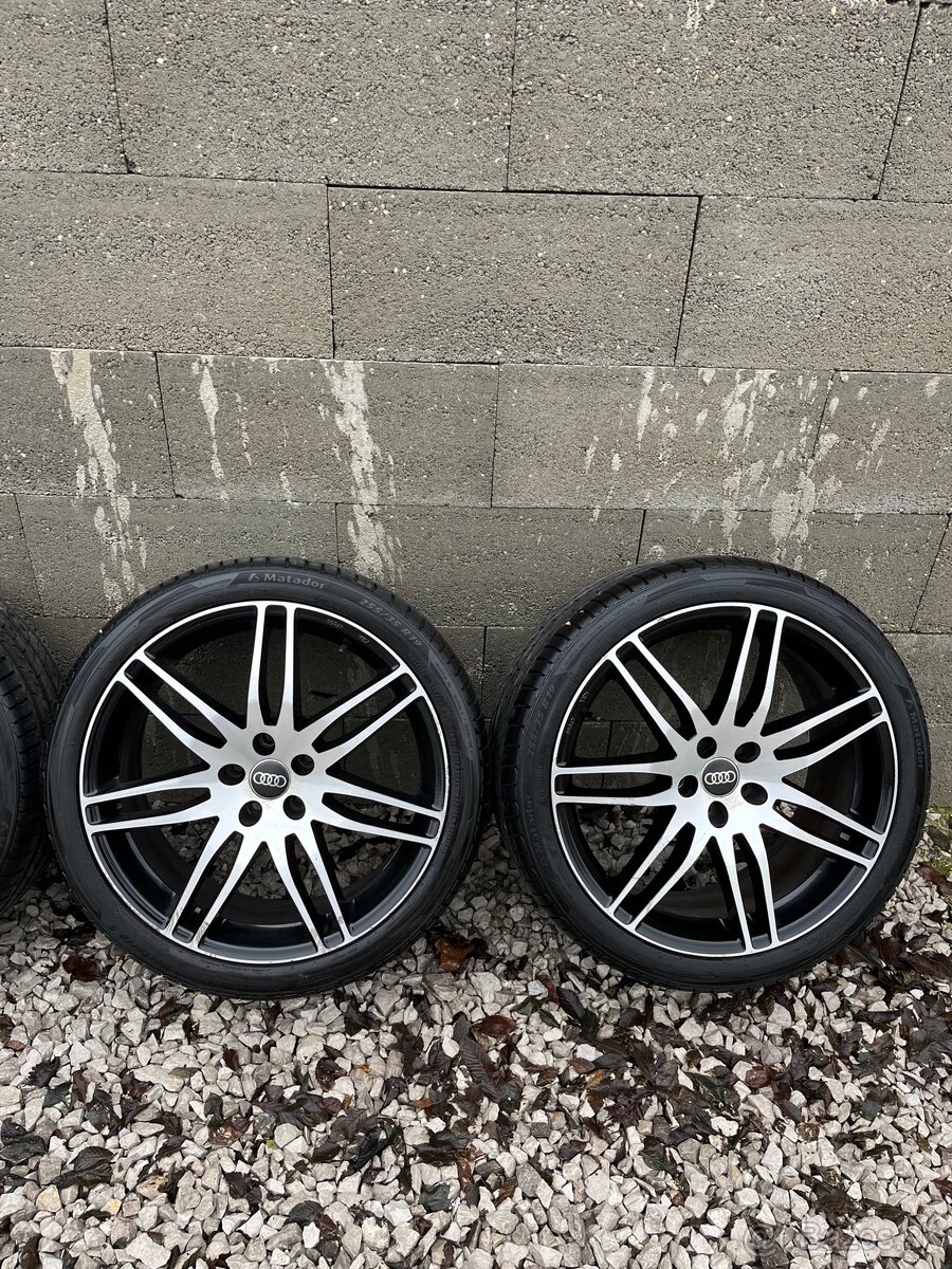 Elektróny Audi r19 - 2