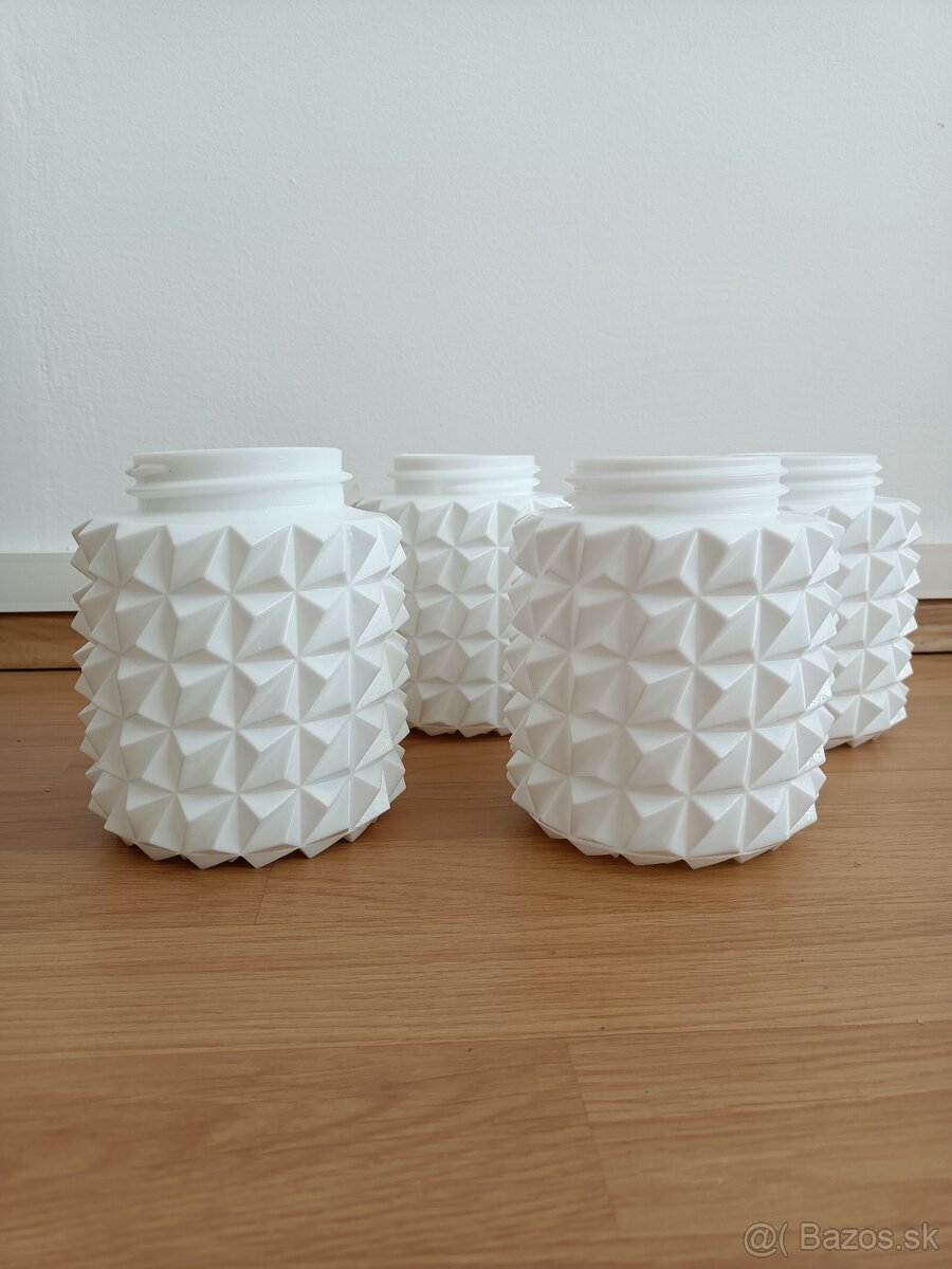 Staré retro tienidlá - 2