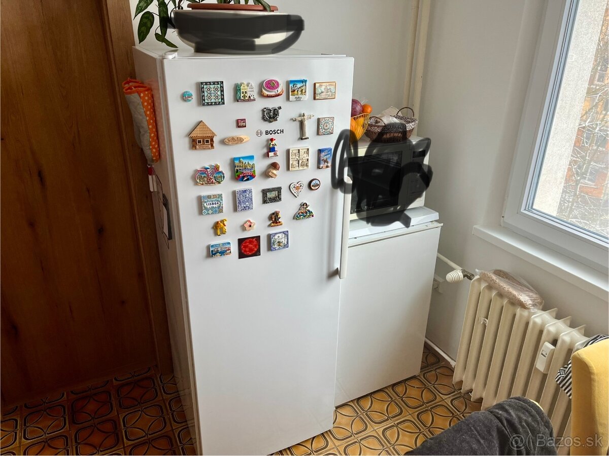 Predám sporák chladničku mrazak - 2