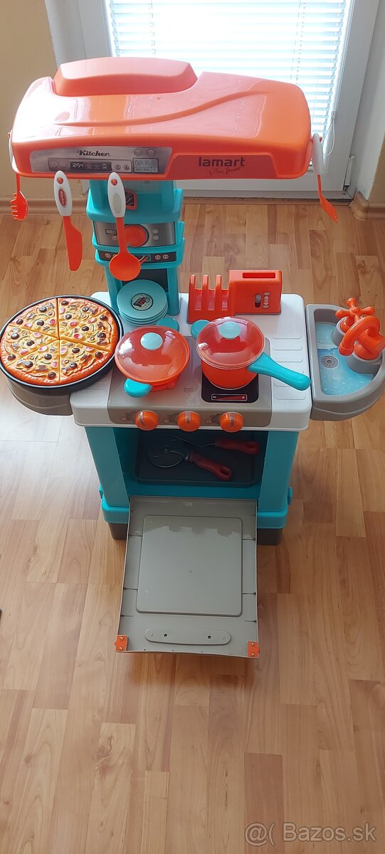 Kuchynka s príslušenstvom - 2