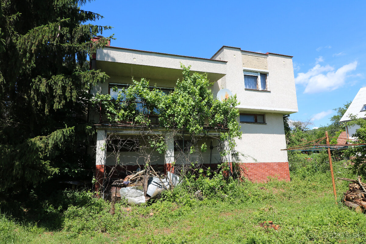 PREDAJ RODINNÝ DOM BOŠÁCA - 2