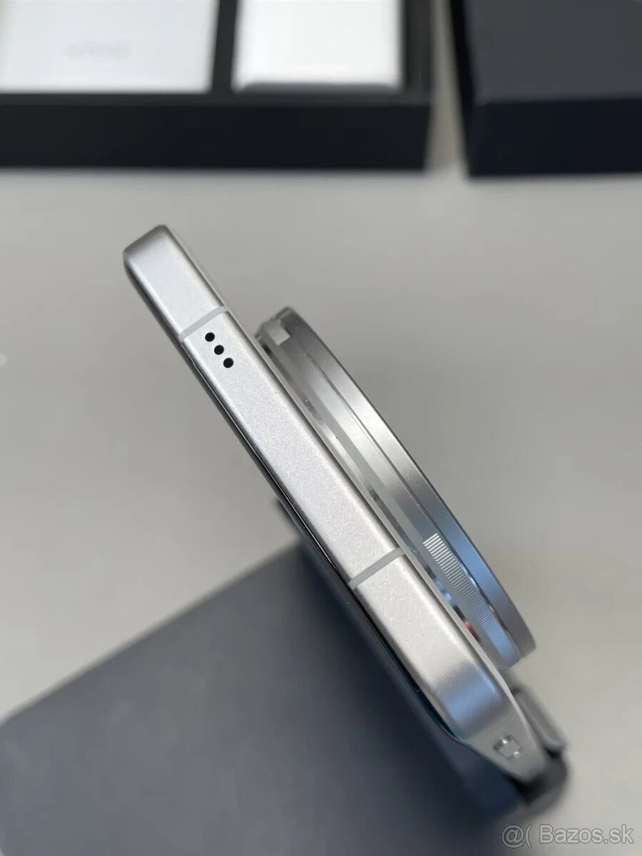 Vivo x200 Ultra - 2