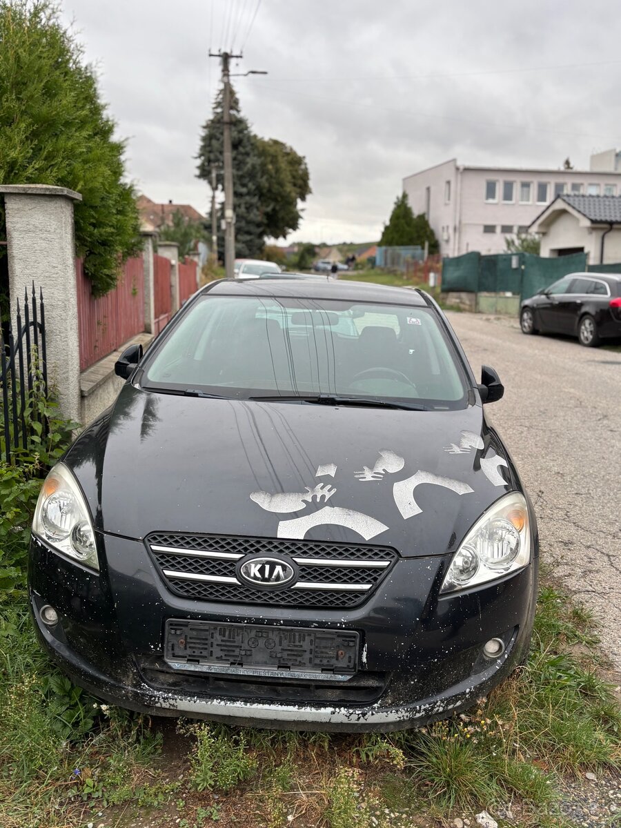 KIA Ceed - 2