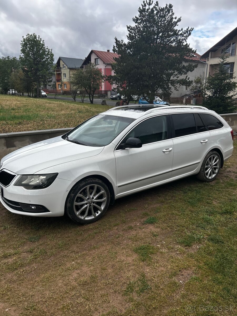Škoda Superb - 2
