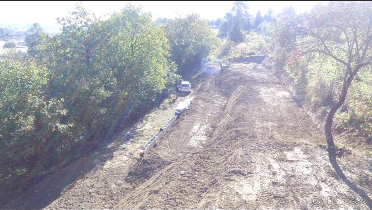 Pozemok na chatu Žilina Strážov - 2