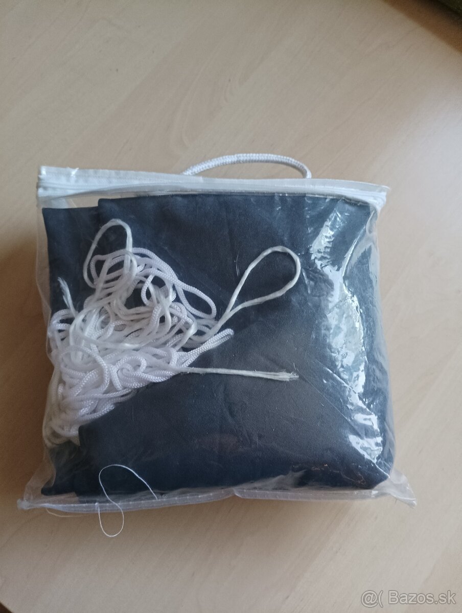 Tieniaca plachta - 2