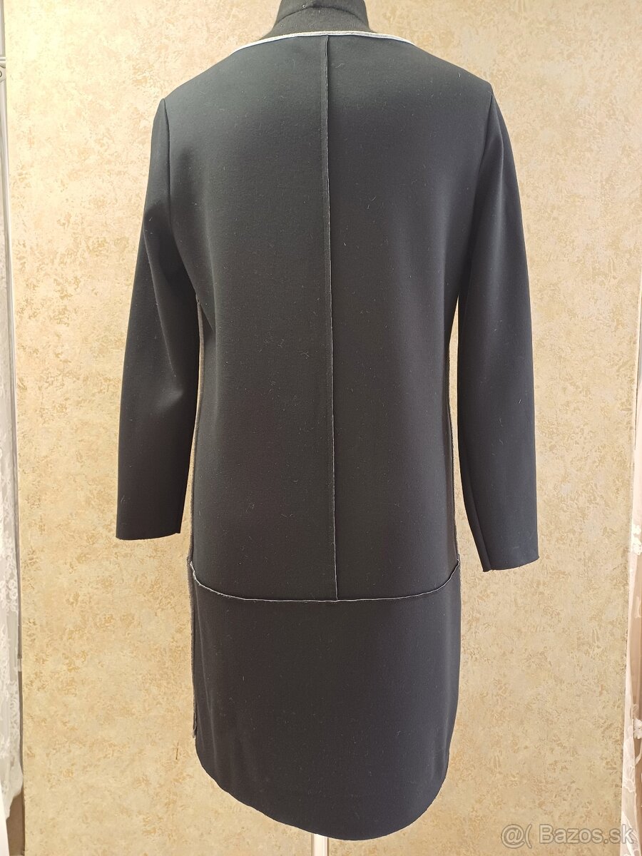 šaty značky Monari - 2