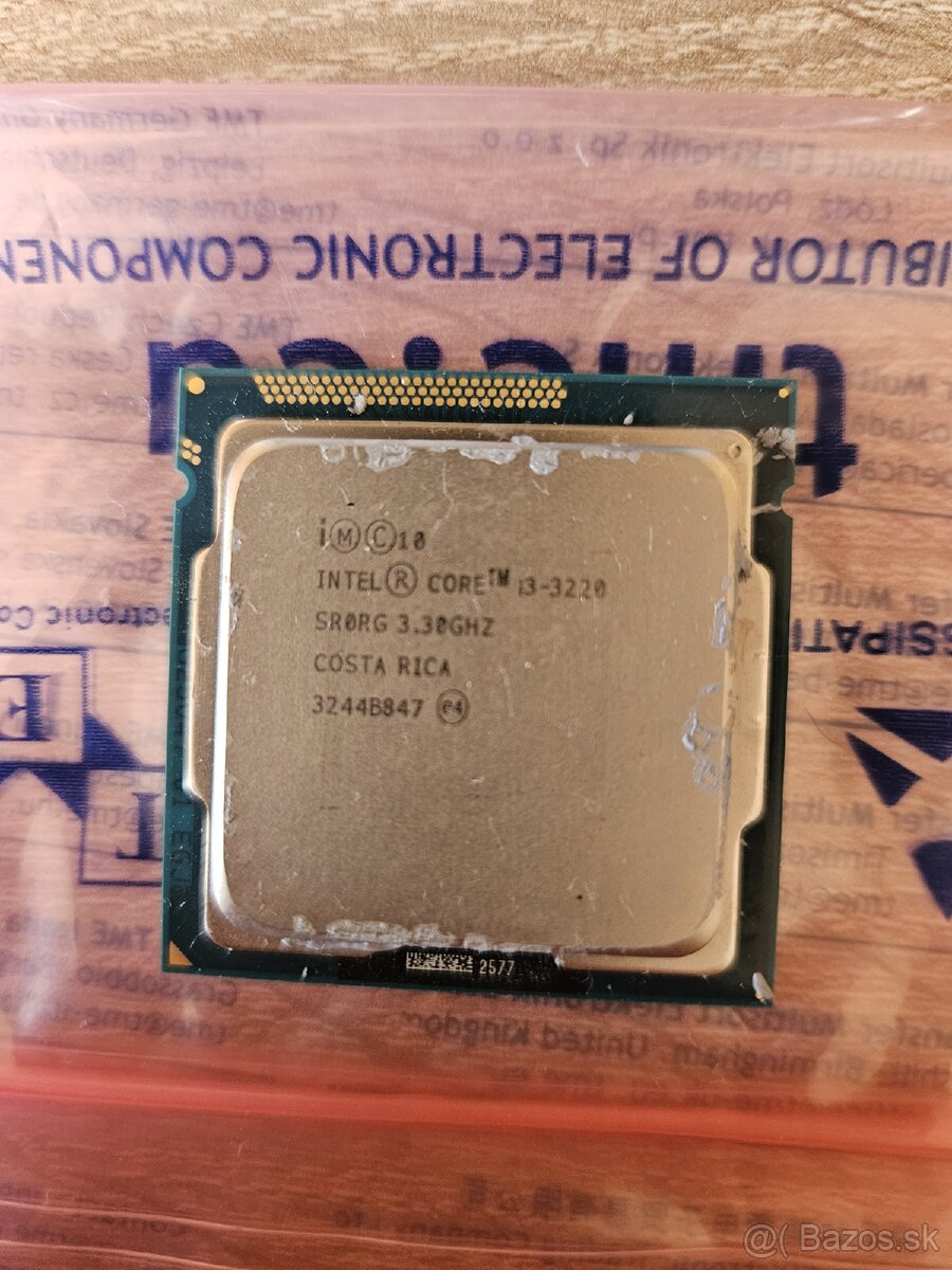 Predám cpu intel i3-3220 s chladičom a 4GB Ram - 2
