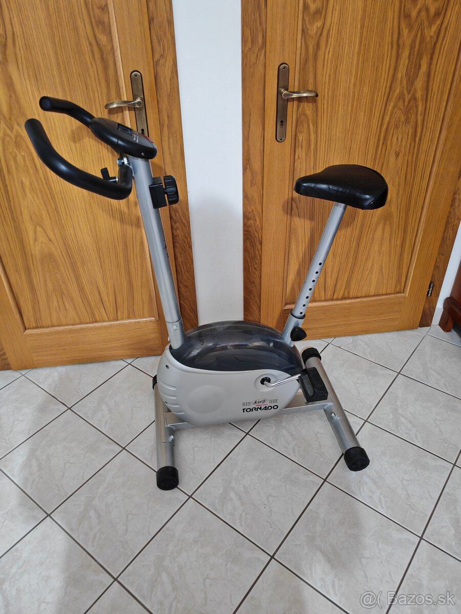 Stacionarny bicykel - 2