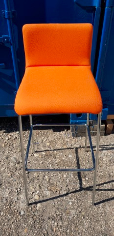 Oranžová stolička barová - 2