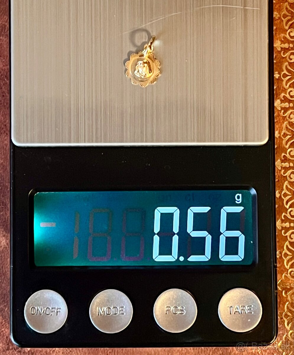 zlatý prívesok madona - 2